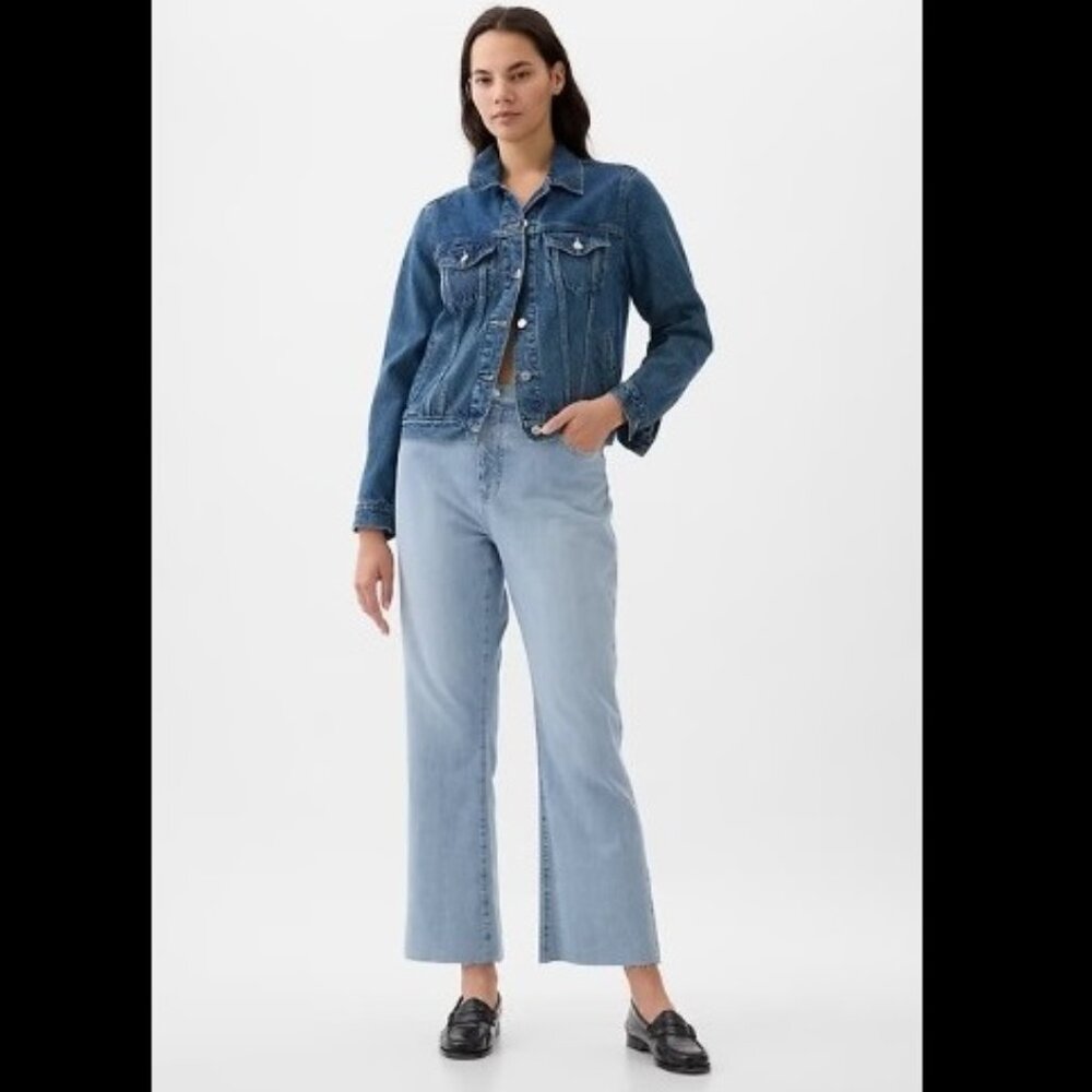 NWT GAP High Rise Kick Fit Jeans